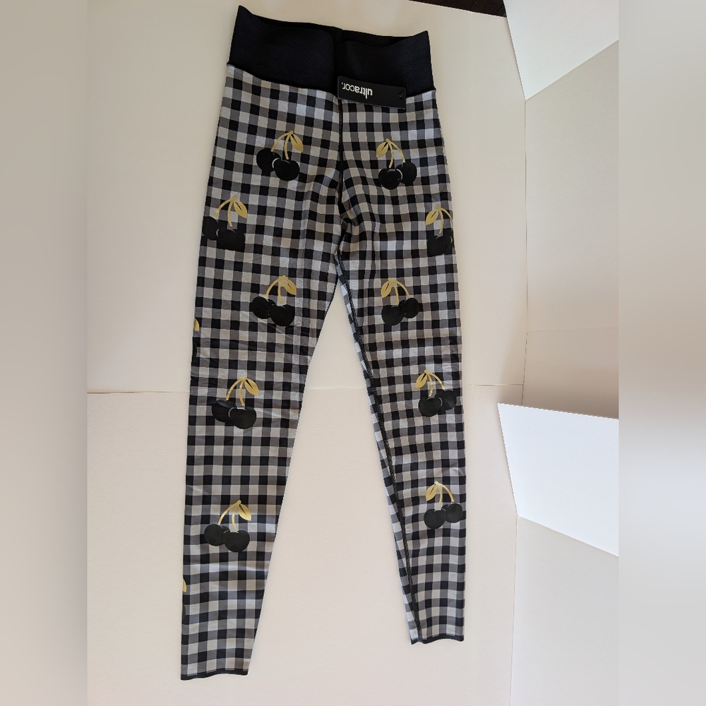 Ultracor Cherry Blossom Print Leggings - NWT - Luxury - Size Medium - MSRP: $198